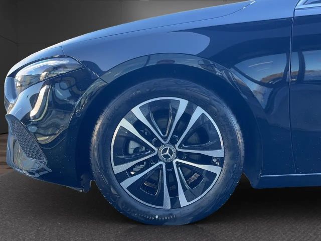 Mercedes-Benz A 200 Progressive