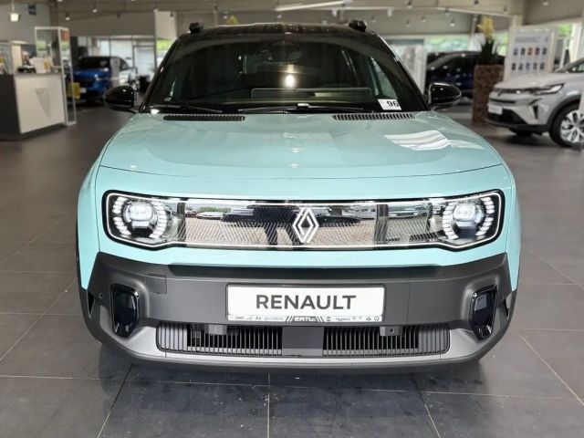 Renault 4 Comfort E-Tech Iconic