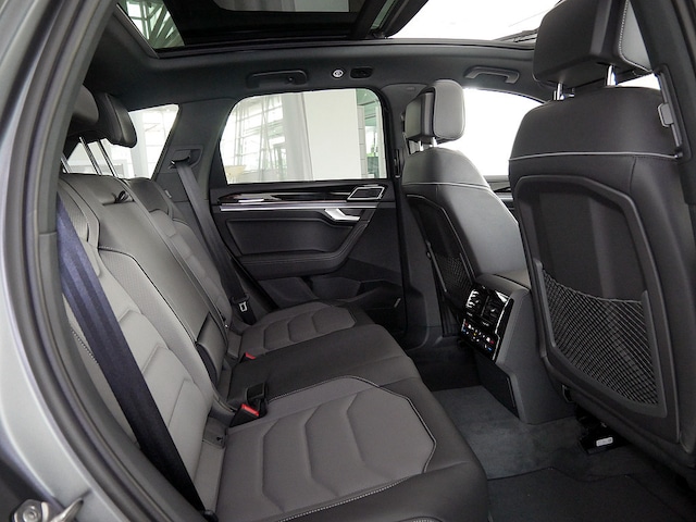 Volkswagen Touareg 4Motion R-Line