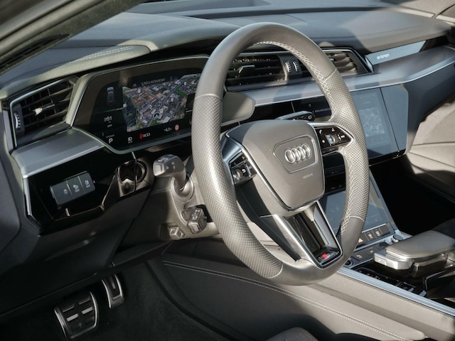 Audi Q8 e-tron 55 Quattro S-Line