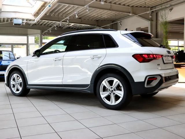 Audi A3 35 TFSI S-Tronic Sedan