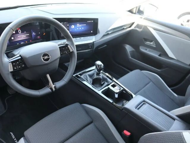 Opel Astra Enjoy Turbo