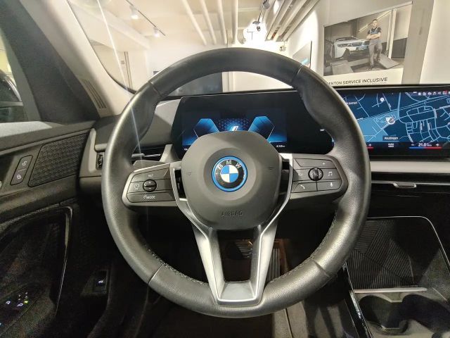 BMW iX1 xDrive30
