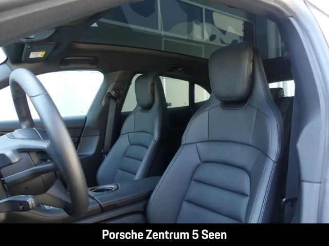 Porsche Taycan 4 Cross Turismo