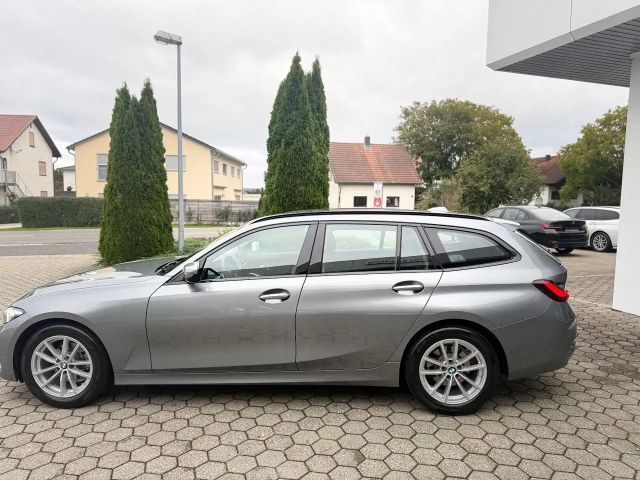 BMW 318 318d Touring