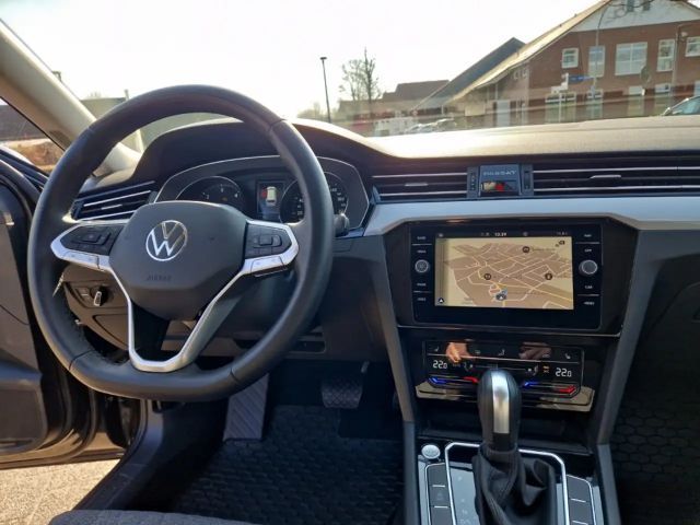 Volkswagen Passat 2.0 TDI Business DSG Variant