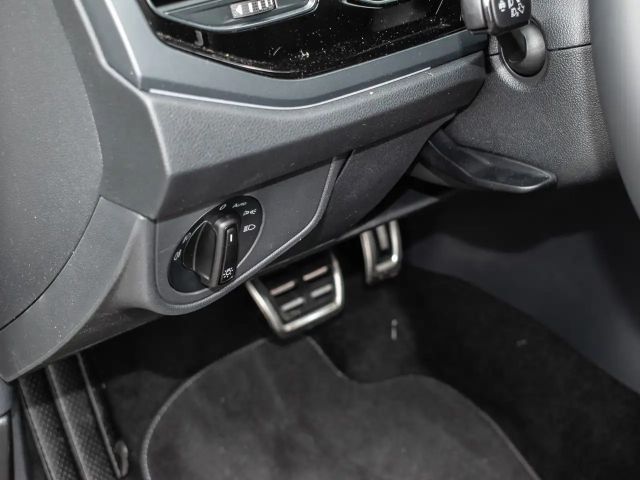 Volkswagen Taigo DSG R-Line