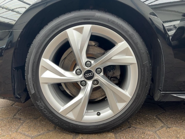 Audi A4 35 TDI Avant S-Line S-Tronic