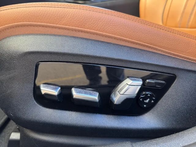 BMW 530 xe LASER+LEDER+HUD+ACC+PANO+DAB+BT+MFL+AHK+