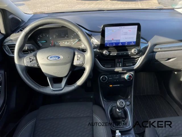 Ford Puma EcoBoost Titanium