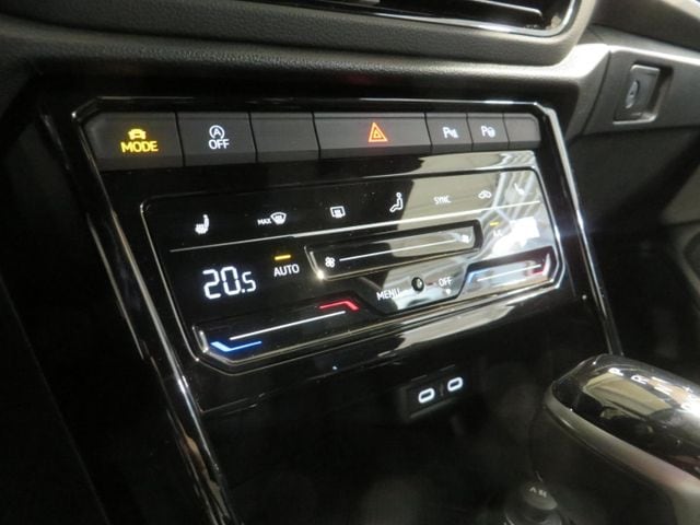 Volkswagen T-Roc 1.5 TSI Cabriolet DSG R-Line