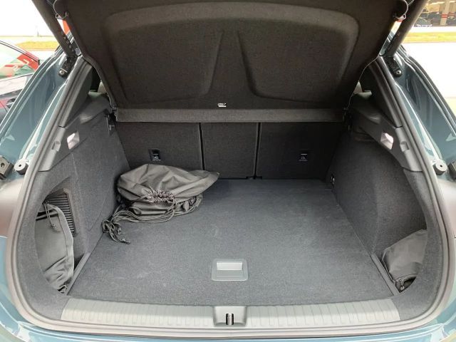 Cupra Terramar 1.5 e-Hybrid VZ