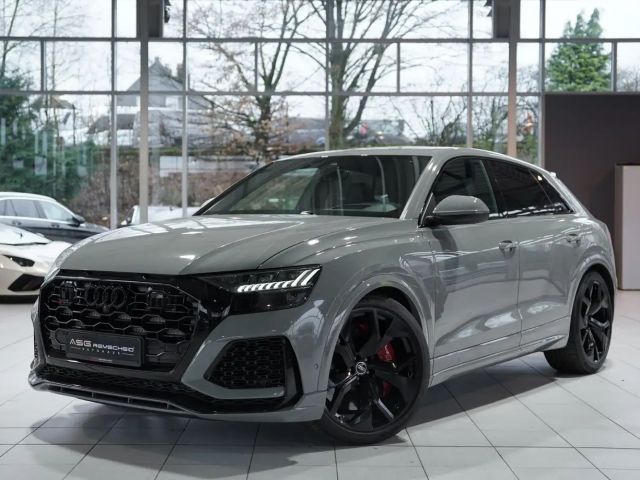 Audi RS Q8 Quattro