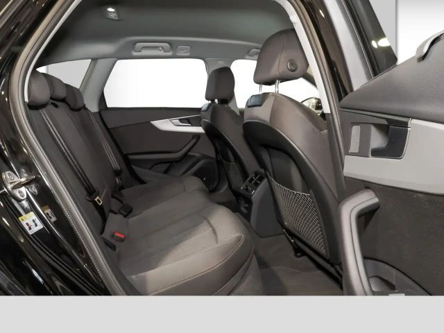 Audi A4 2.0 TDI Avant S-Line