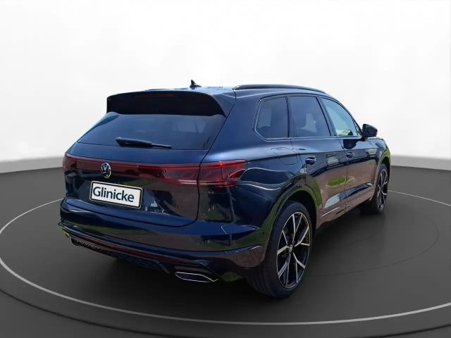 Volkswagen Touareg 4Motion R-Line