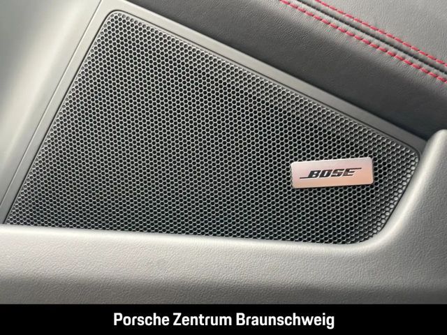 Porsche 992 4 Coupé GTS Targa