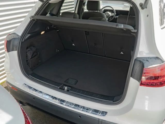 Mercedes-Benz GLA 180 Progressive