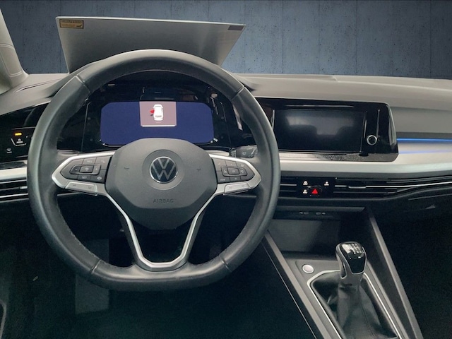 Volkswagen Golf 1.0 TSI Life Variant