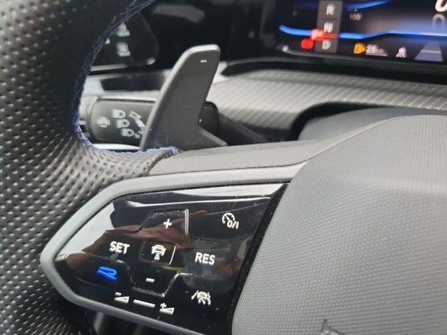 Volkswagen Golf 2.0 TSI 4Motion Golf VIII