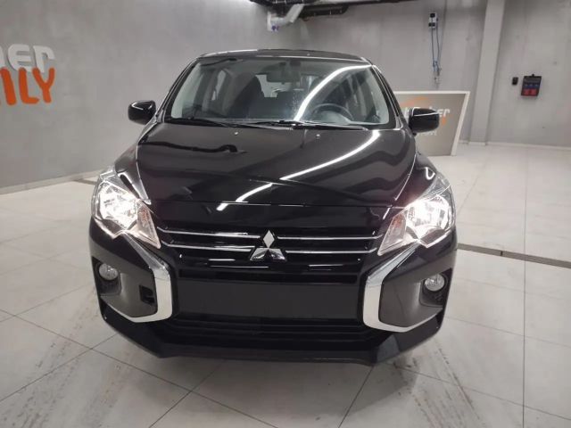 Mitsubishi Space Star Inform Star