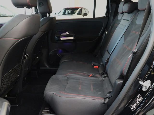 Mercedes-Benz GLB 220 AMG Line GLB 220 d