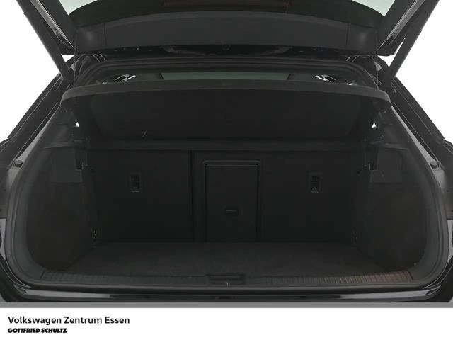 Volkswagen T-Roc R Matrix Pano Akrapovic NaviPro