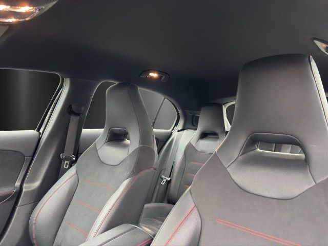 Mercedes-Benz A 180 A 180 d AMG Line Hatchback