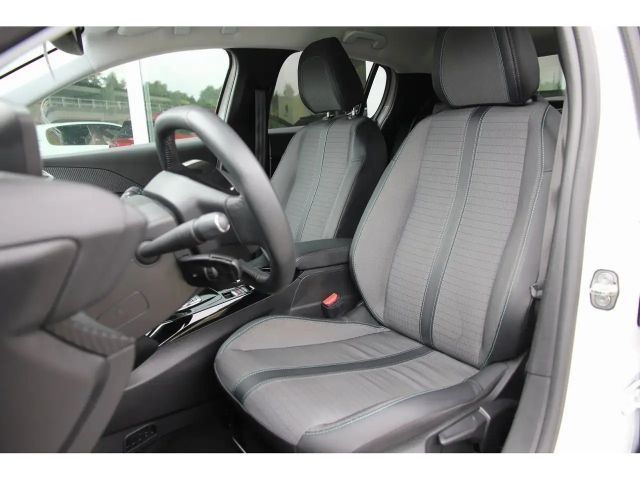 Peugeot E-208 Allure Pack
