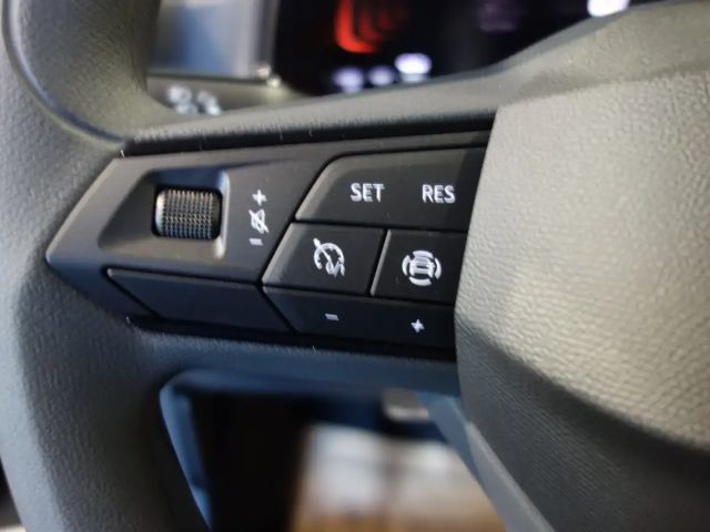 Seat Arona Reference