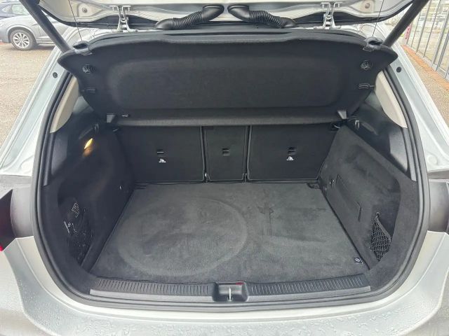 Mercedes-Benz B 250 B 250 e