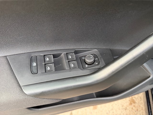 Volkswagen Taigo 1.0 TSI DSG R-Line