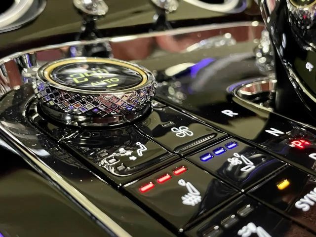 Bentley Continental GTC V8