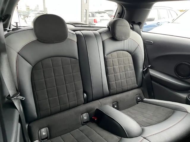 MINI John Cooper Works AD Leder LED SHZ RFK PDC SHZ DAB+