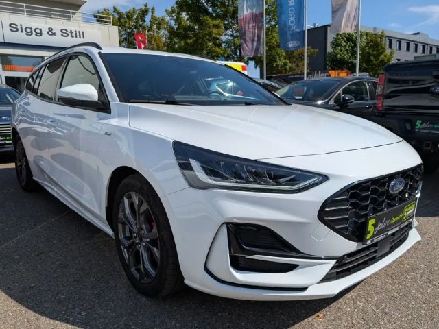 Ford Focus ST Line Wagon