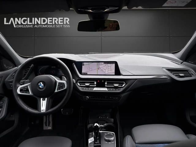 BMW 135 Sedan xDrive