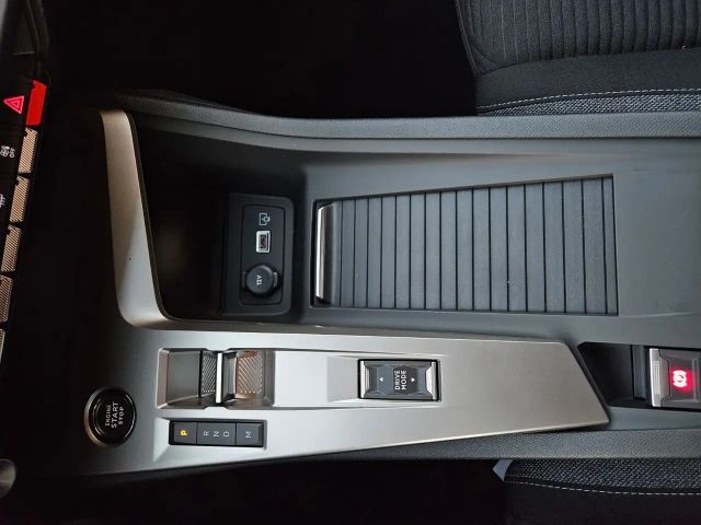 Peugeot 308 Active Pack Hybrid