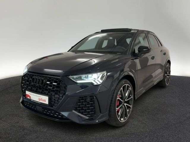 Audi RS Q3 S-Tronic