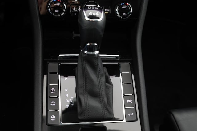 Skoda Superb 2.0 TDI 4x4 Combi