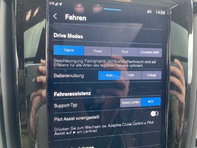 Volvo V90 AWD Dark Plus Recharge T6