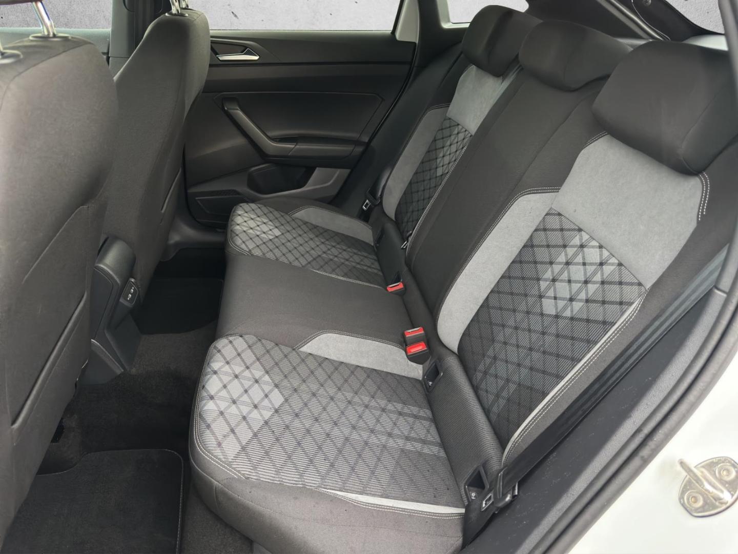 Volkswagen Taigo 1.5 TSI DSG R-Line