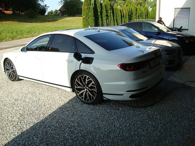 Audi S8 60 TFSI Hybride Quattro