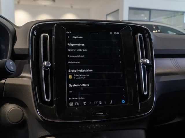 Volvo EX40 Plus