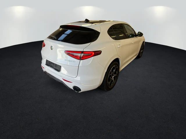 Alfa Romeo Stelvio JTDm Q4 Veloce