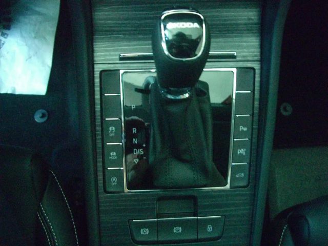 Skoda Superb Style Style