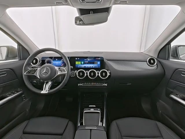 Mercedes-Benz GLA 180 Progressive