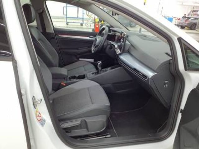 Volkswagen Golf 1.5 TSI Golf VIII Plus