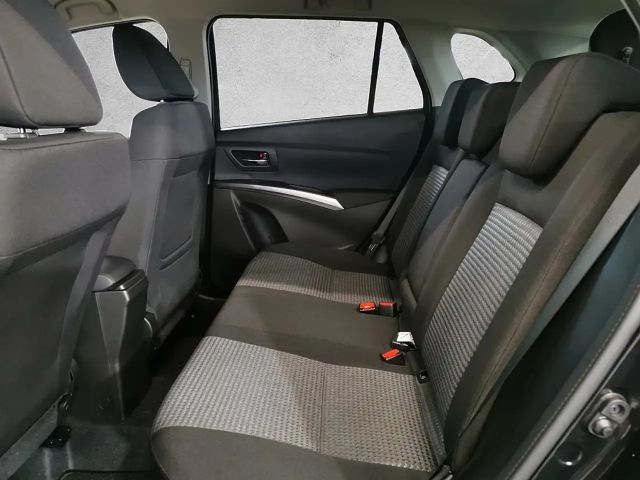 Suzuki S-Cross AllGrip Hybrid