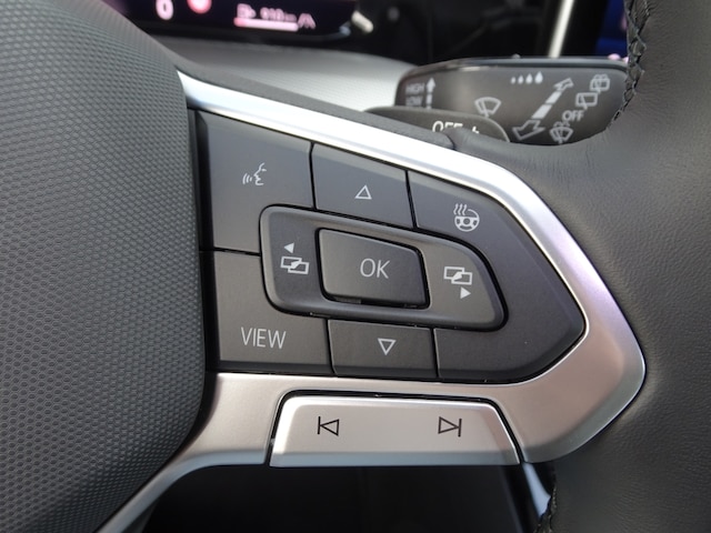 Volkswagen Golf 1.5 eTSI DSG