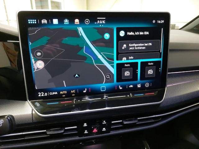 Volkswagen Golf 1.5 eTSI DSG R-Line