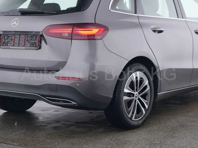 Mercedes-Benz B 180 Progressive